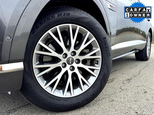 2024 Genesis GV80 2.5T