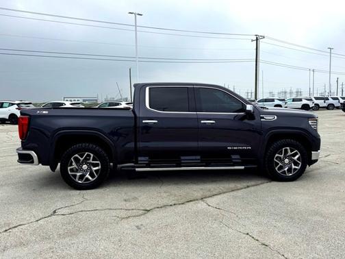 Titanium Rush Metallic 2022 GMC Sierra 1500 SLT