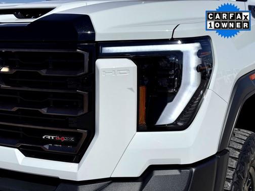 2024 GMC Sierra 2500 AT4X