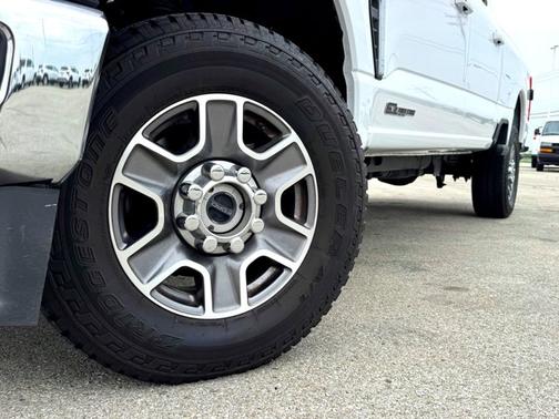 2024 Ford F-250 LARIAT