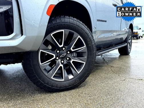 Sterling Gray Metallic 2023 Chevrolet Suburban Z71