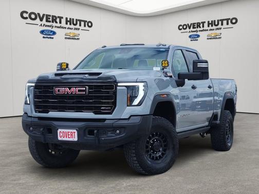 Thunderstorm Gray 2024 GMC Sierra 2500 AT4X