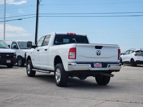 Bright White Clearcoat 2024 RAM 2500 Big Horn