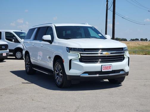 Summit White 2021 Chevrolet Suburban LT