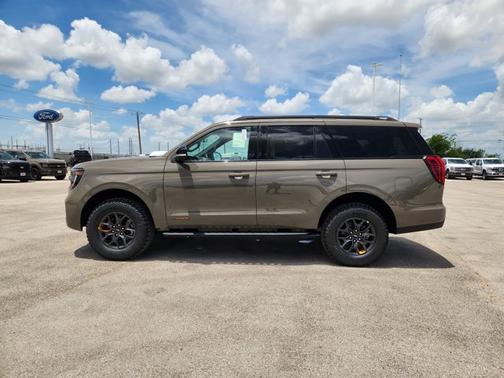Marsh Gray 2027 Ford Expedition Tremor
