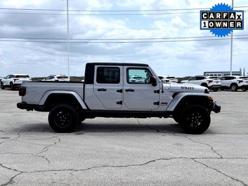 Billet Silver Metallic Clearcoat 2021 Jeep Gladiator Willys