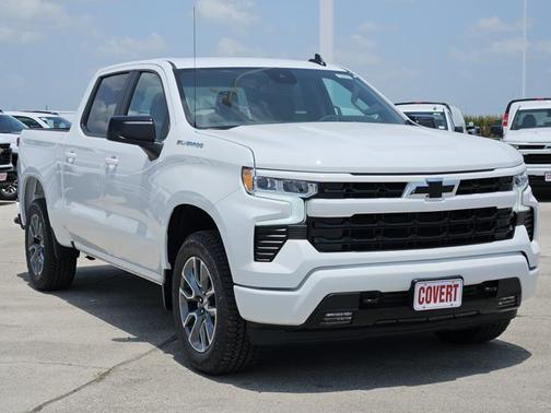 Summit White 2026 Chevrolet Silverado 1500 RST