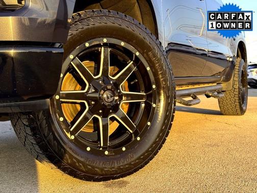 2022 Chevrolet Silverado 1500 Custom Trail Boss