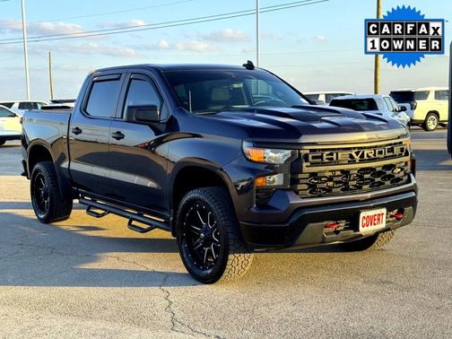 2022 Chevrolet Silverado 1500 Custom Trail Boss