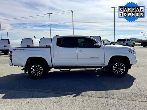 2022 Toyota Tacoma TRD Sport