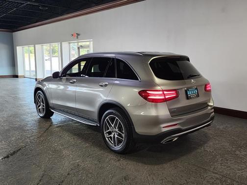 2019 Mercedes-Benz GLC 300 4MATIC