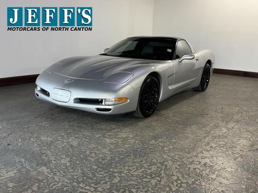 2003 Chevrolet Corvette Base