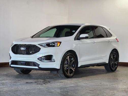 2022 Ford Edge ST