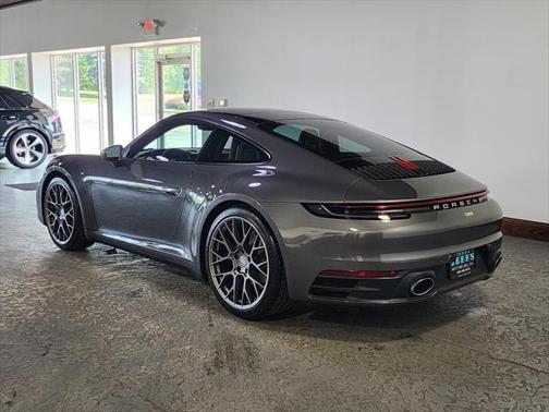 2023 Porsche 911 Carrera