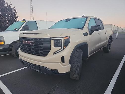 2022 GMC Sierra 1500 Elevation