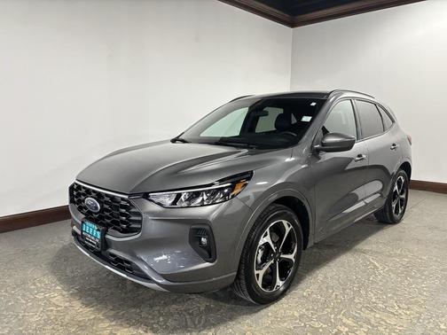2023 Ford Escape ST-Line Select