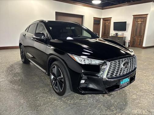 2023 INFINITI QX55 LUXE