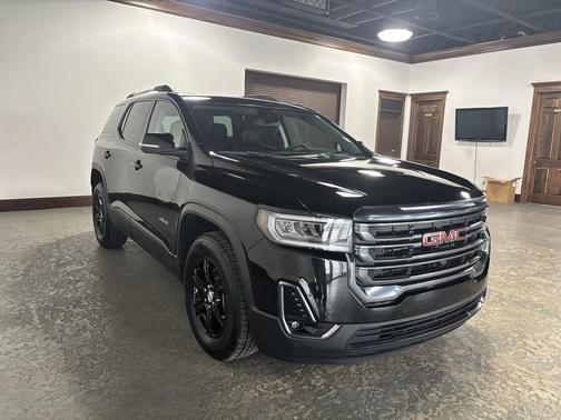 2023 GMC Acadia AWD AT4