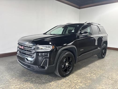 2023 GMC Acadia AWD AT4