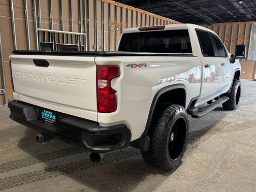 2023 Chevrolet Silverado 2500 Custom