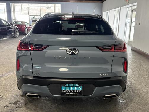 2023 INFINITI QX55 LUXE