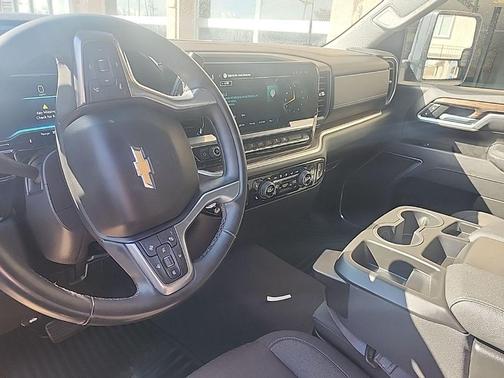 2025 Chevrolet Silverado 2500 LT