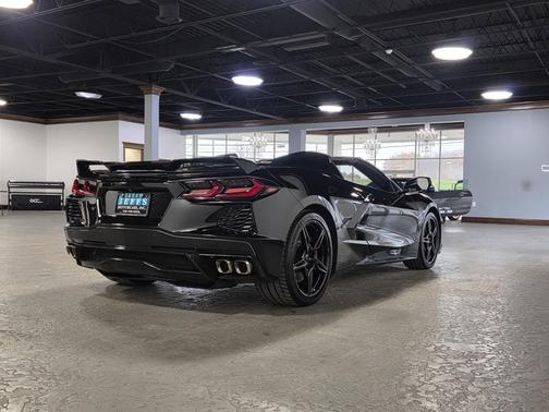 2023 Chevrolet Corvette Stingray w/1LT