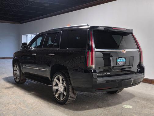 2020 Cadillac Escalade Premium Luxury