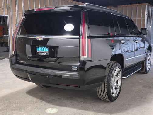 2020 Cadillac Escalade Premium Luxury