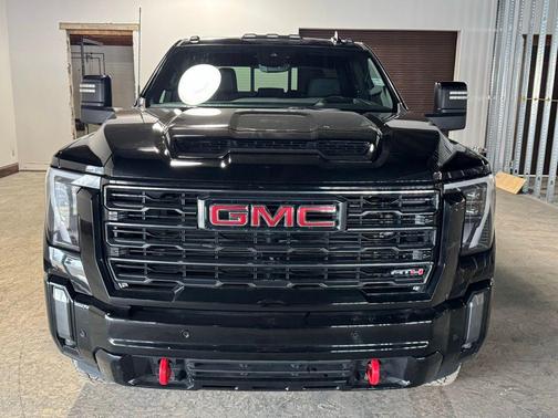 2024 GMC Sierra 2500 AT4