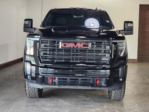 2024 GMC Sierra 2500 AT4