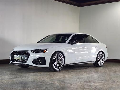 2023 Audi S4 Premium Plus TFSI quattro Tiptronic