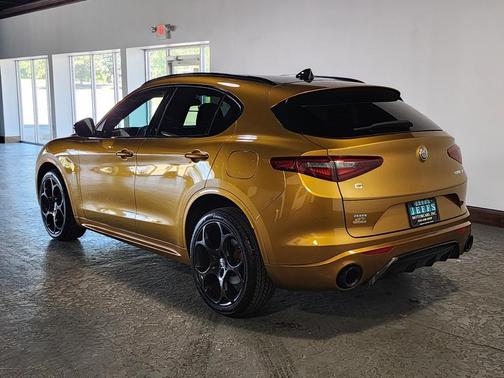 2022 Alfa Romeo Stelvio Ti