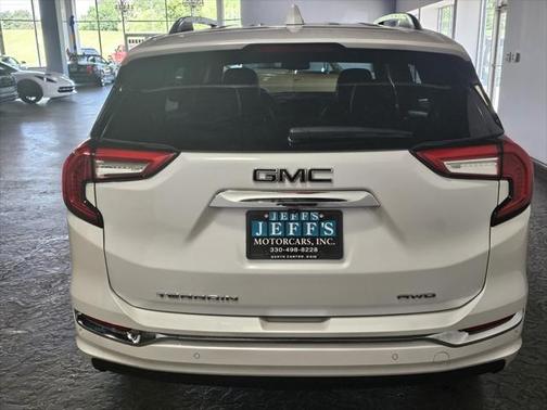 2023 GMC Terrain Denali