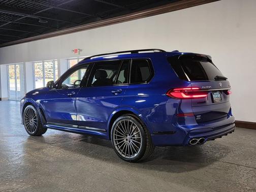 2024 BMW ALPINA XB7 ALPINA XB7