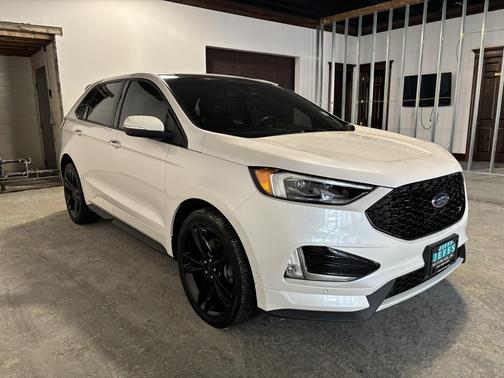 2019 Ford Edge ST