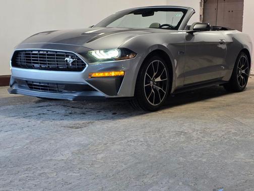 2020 Ford Mustang EcoBoost
