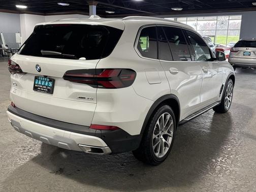 2025 BMW X5 xDrive40i
