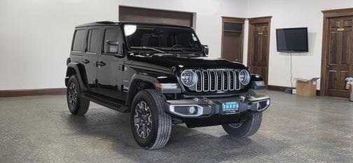 2024 Jeep Wrangler 4-Door Sahara
