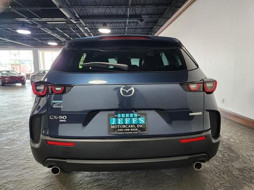 2024 Mazda CX-50 2.5 S Preferred Package