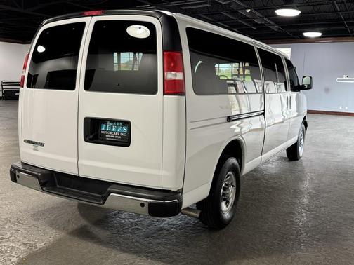 2024 Chevrolet Express 3500 RWD 3500 Extended Wheelbase LT