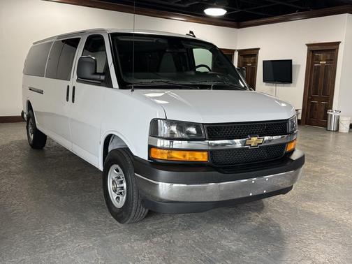 2024 Chevrolet Express 3500 RWD 3500 Extended Wheelbase LT