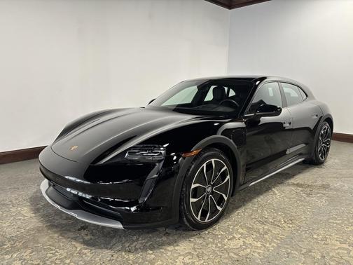 2024 Porsche Taycan 4