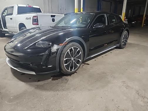 2024 Porsche Taycan 4