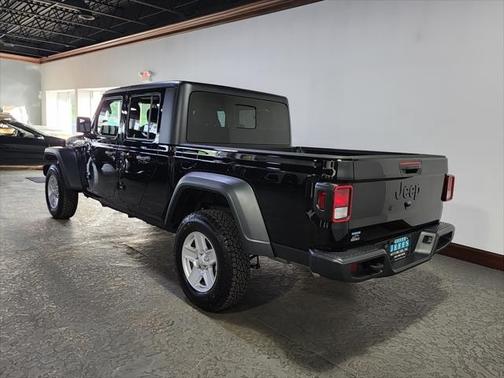 2023 Jeep Gladiator Sport S