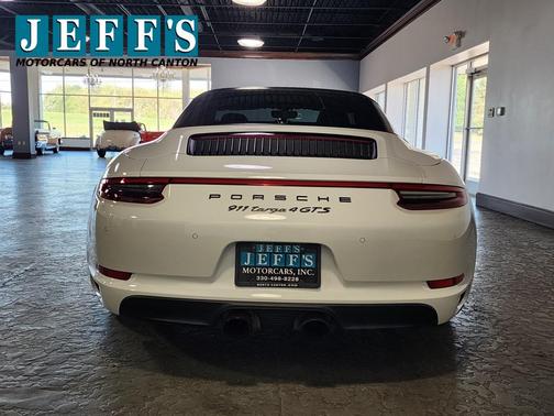 2018 Porsche 911 Targa 4 GTS