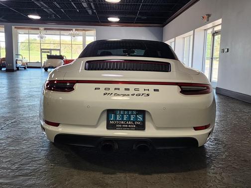 2018 Porsche 911 Targa 4 GTS