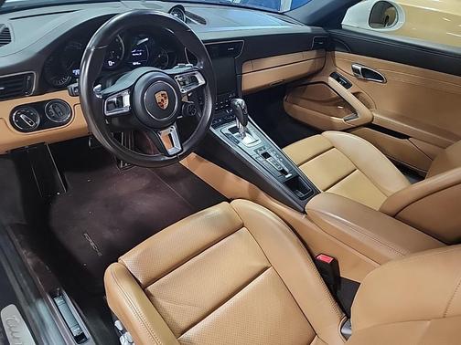 2019 Porsche 911 Turbo S