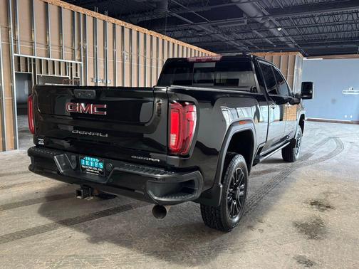 2022 GMC Sierra 2500 Denali