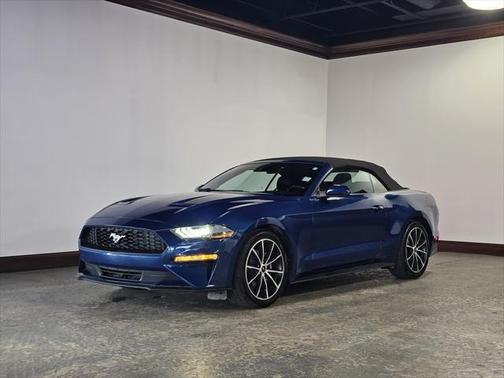 2022 Ford Mustang EcoBoost